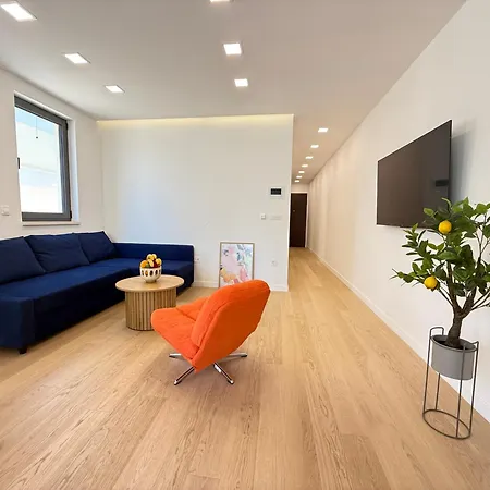 Apartament Arborea, Luxury With Private Yard *