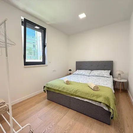 Arborea, Luxury With Private Yard